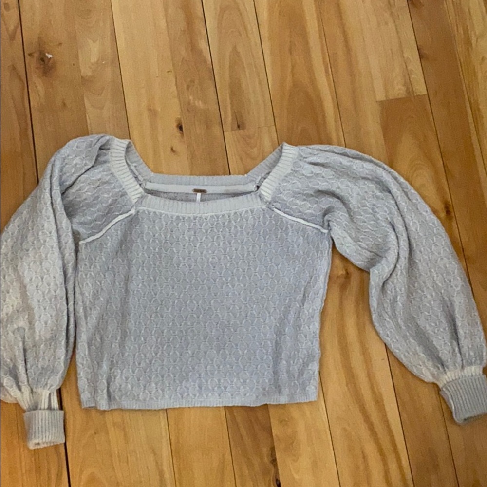 Free People sweater size medium